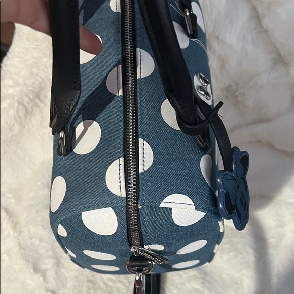 Loungefly mini mouse denim hand bag/crossbody - Picture 3 of 5